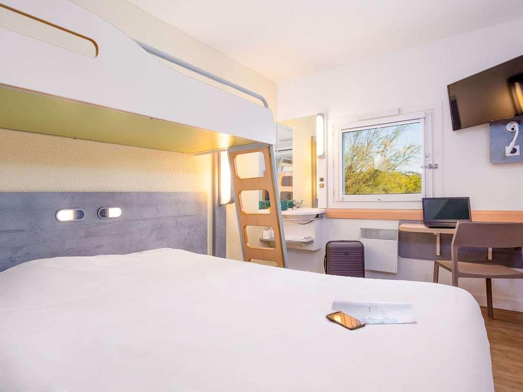 Ibis Budget Frejus Saint Raphael Capitou A8 외부 사진