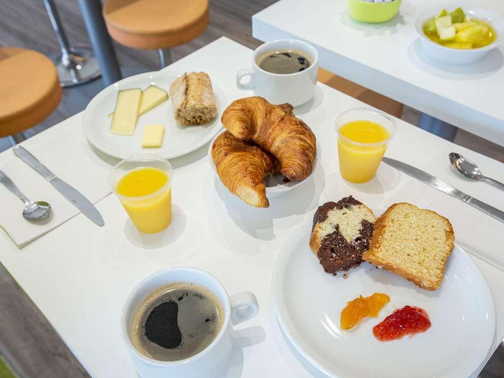 Ibis Budget Frejus Saint Raphael Capitou A8 레스토랑 사진